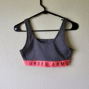 Women's small Under Armour sports bra